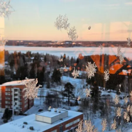 Bright 16th Floor View, Sauna And Peace Διαμέρισμα